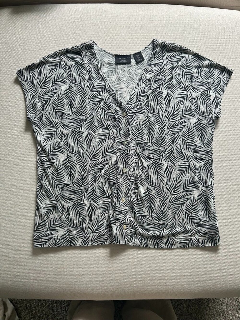 Tahari Black and White Palm Leaf Print Top